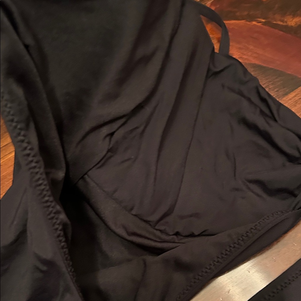 O'Neill Black Women's One Piece Swimsuit - Picture 14 of 14